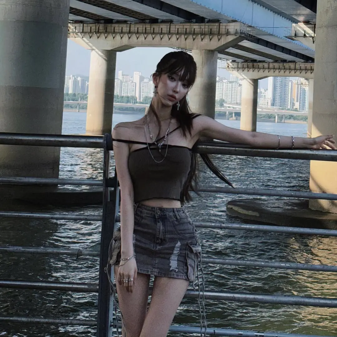 身材小性感辣妹穿搭理想女友爱了爱了