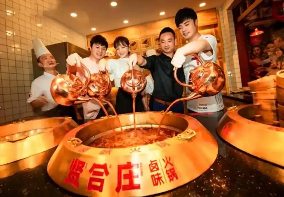 一直以为贤合庄只有陈赫没想到还有她…… 