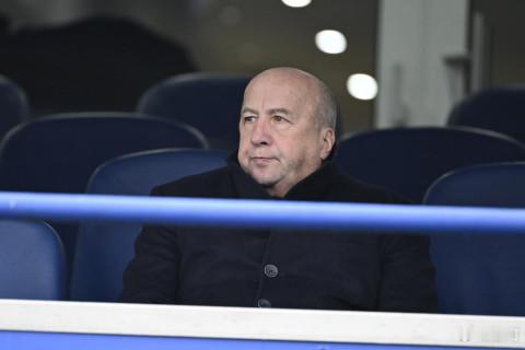 前帕纳辛奈科斯球员、现萨格勒布迪纳摩管理层成员扎耶茨谈到了贾古西奇的转会:“我认