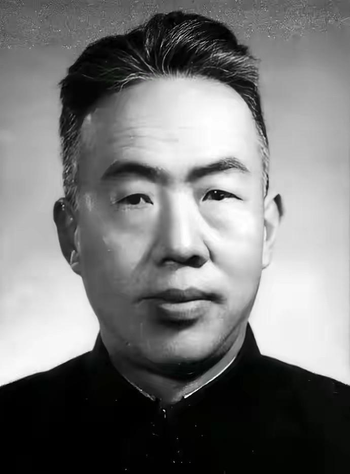 [微风]1968年，“两弹一星”勋章获得者赵九章，在宿舍中吞下几十粒安眠药，静静