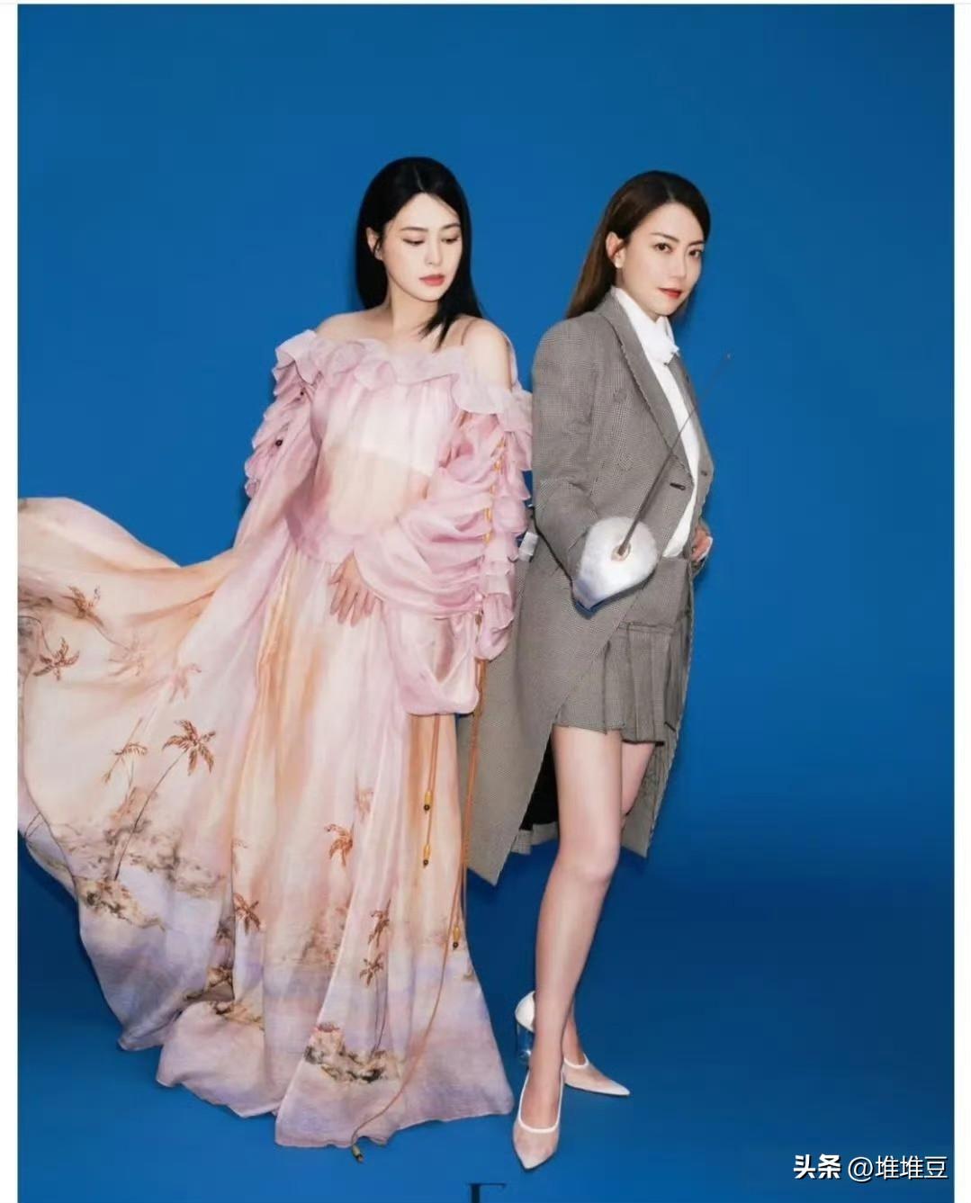 霍汶希这么美，
为啥甘愿当经纪人？
看完才懂：她才是真正的人间清醒！

这张照片