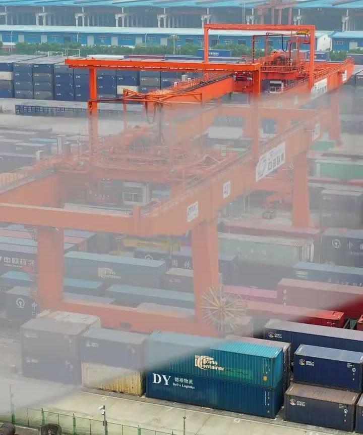 【今年前5个月我国综保区货物贸易进出口同比增长27.1%】记者从今天（16日）举