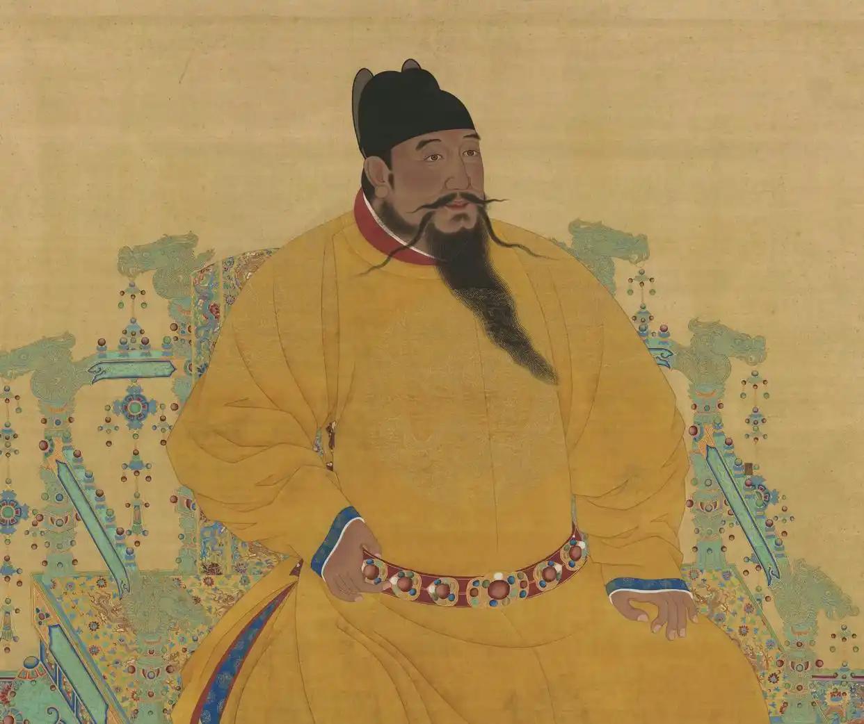 《永乐大典》甫一成书，就被西方的利玛窦偷偷抄了去，万幸的是他到死也没抄完。后来英