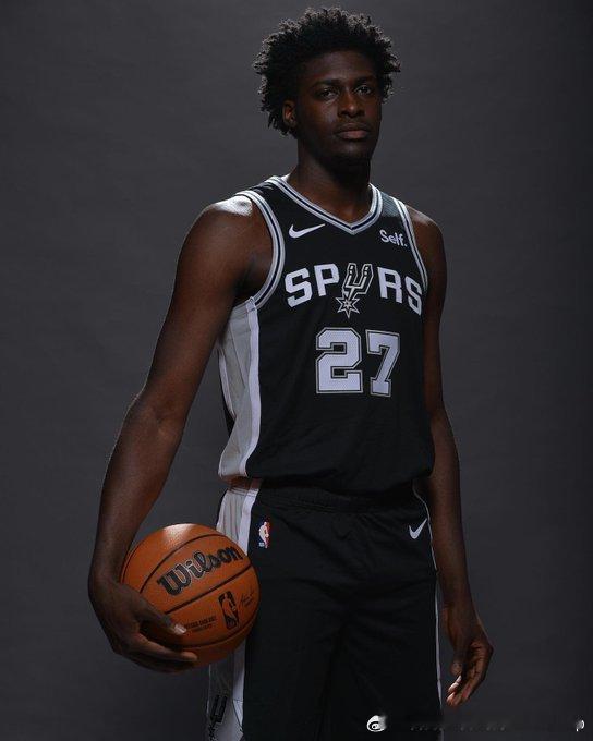 Charles Bediako资格案听证会将延期至2月6日开庭，这也意味着他的N