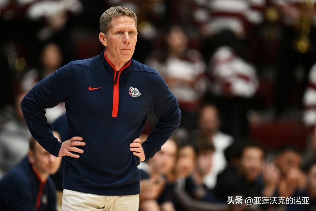 Mark Few入选奈史密斯篮球名人堂，现年63岁的菲尤在冈萨加大学书写了独一无