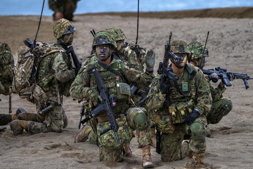 日本的能源命脉基本被切断，美伊战争变成了持久战，而日本进口石油中有95%来自中东