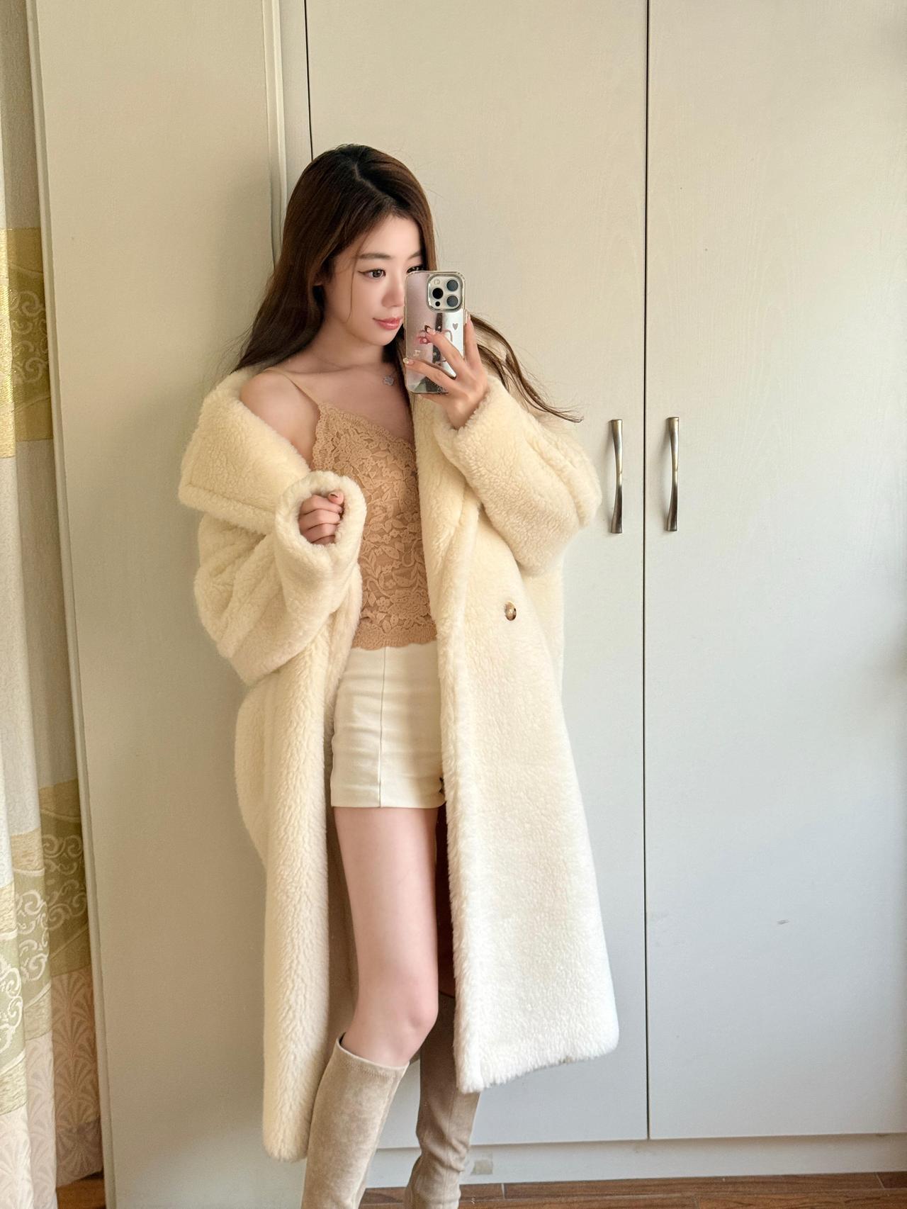 今天穿白色泰迪🤍🥛