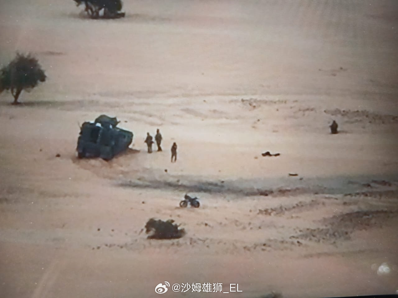 马里共和国中部加奥地区，俄罗斯非洲军团的车队遭到“基地”组织西非分支JNIM的路