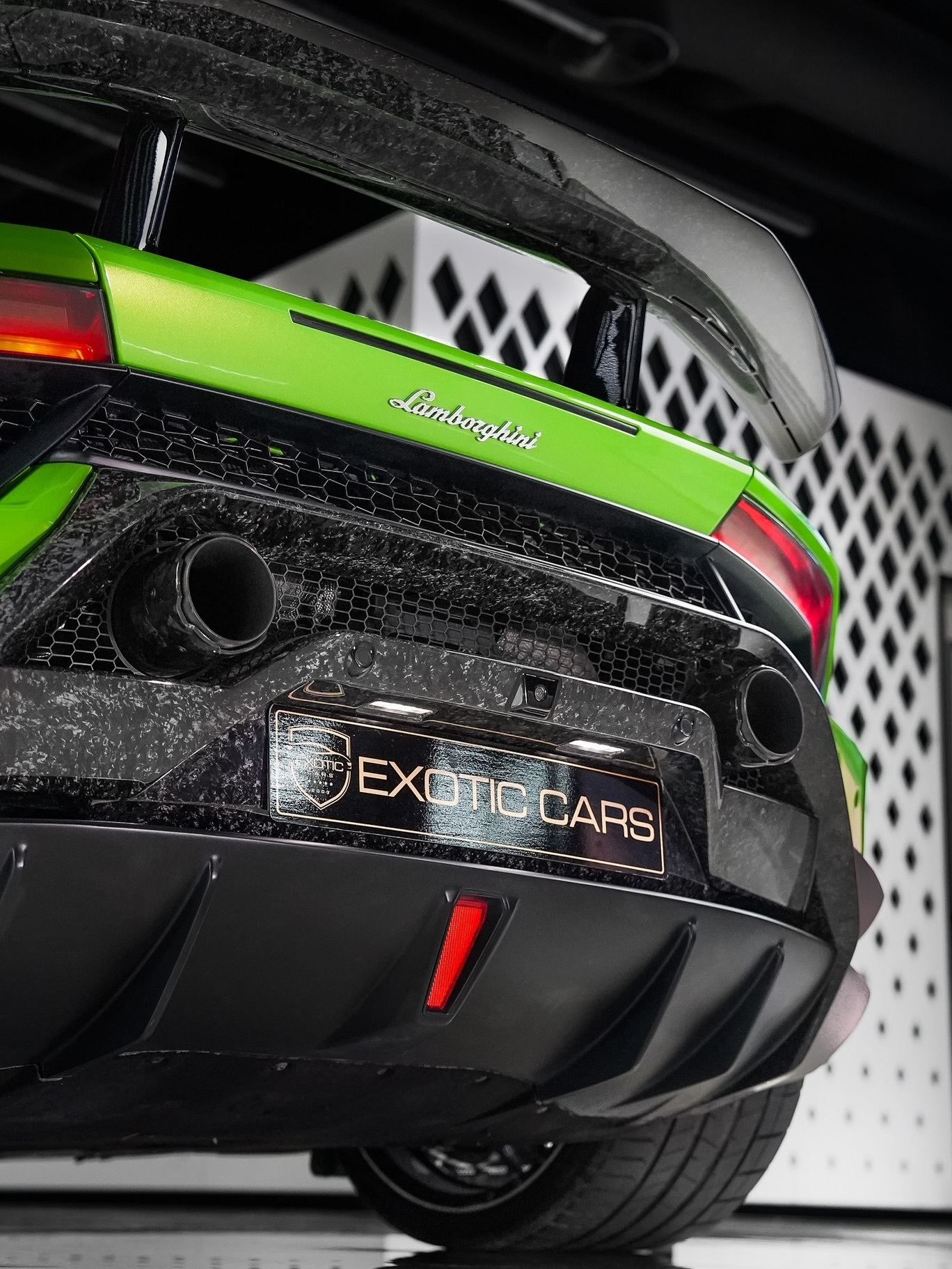 Lamborghini Huracán Performante Spyder ｜