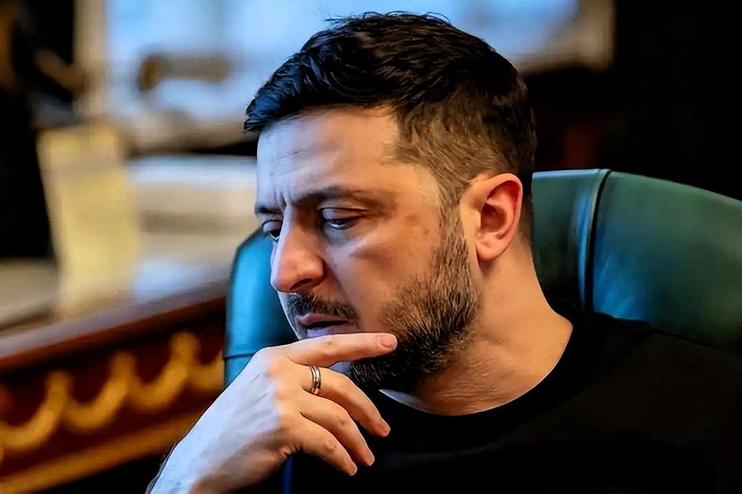 乌克兰主动递投名状，却遭当头一棒，小国博弈的现实太残酷
 
乌克兰这回，脸都被扇