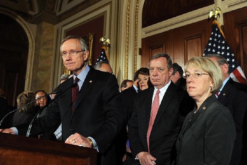 1月4日，英国《金融时报》报道:“美国抓捕马杜罗后，美司法部以毒品恐怖主义、阴谋