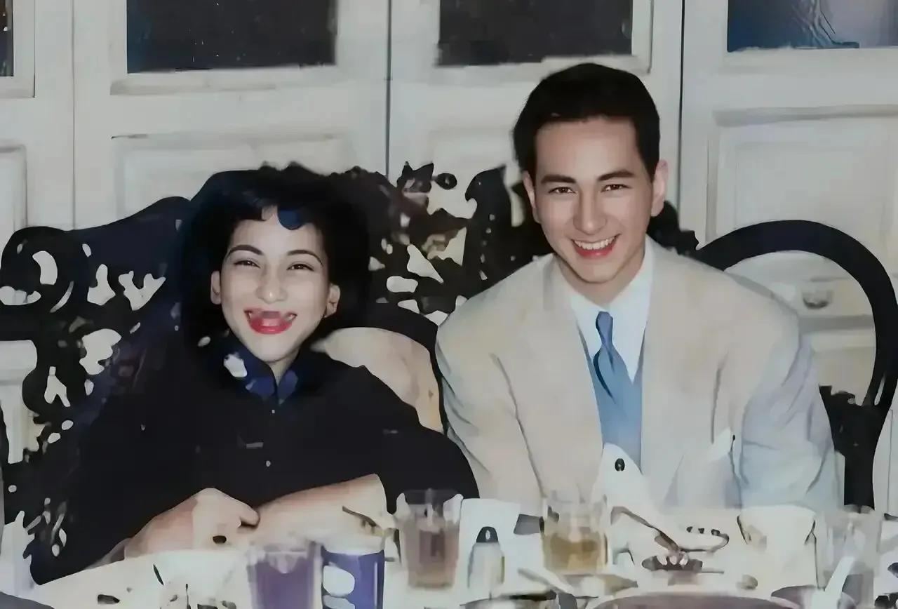 1957年，何鸿燊看着病床上的妻子说：“你现在这个样子，我需要再娶一房！”妻子回