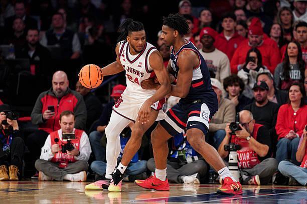 全美第22号种子圣约翰大学坐镇主场以81比72战胜了全美第3号种子康涅狄格大学。