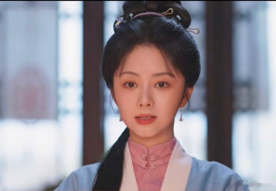 兰香如故这才是我想要的嫁妆嫁妆多少不重要，能不能攥在自己手里才重要。 兰香给四妹