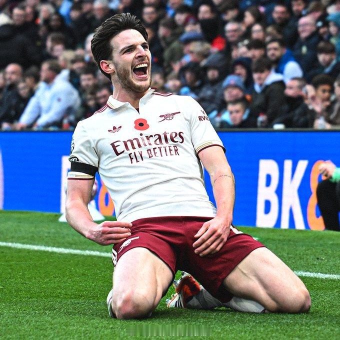 对阵伯恩利最后一个角球，赖斯罚的，然后对方打反击，8秒后，赖斯在本方禁区解围对方