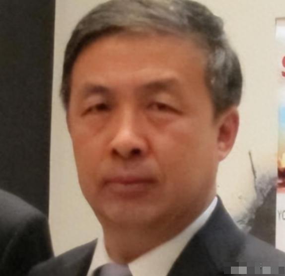 “再晚就没机会了！中国赶紧向美国‘认怂’，主动放弃发展权才是唯一活路！”几年前中