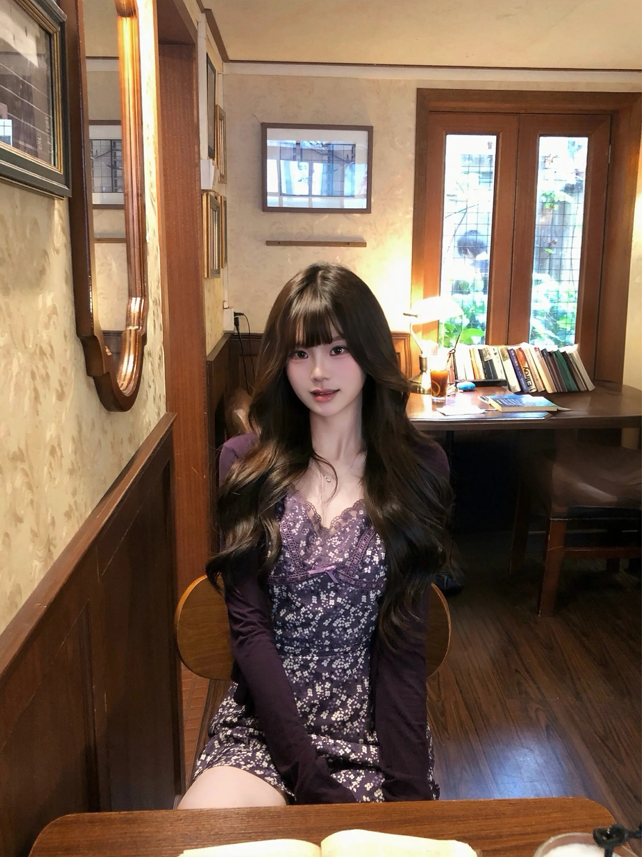 镜中的自己偶尔红妆
