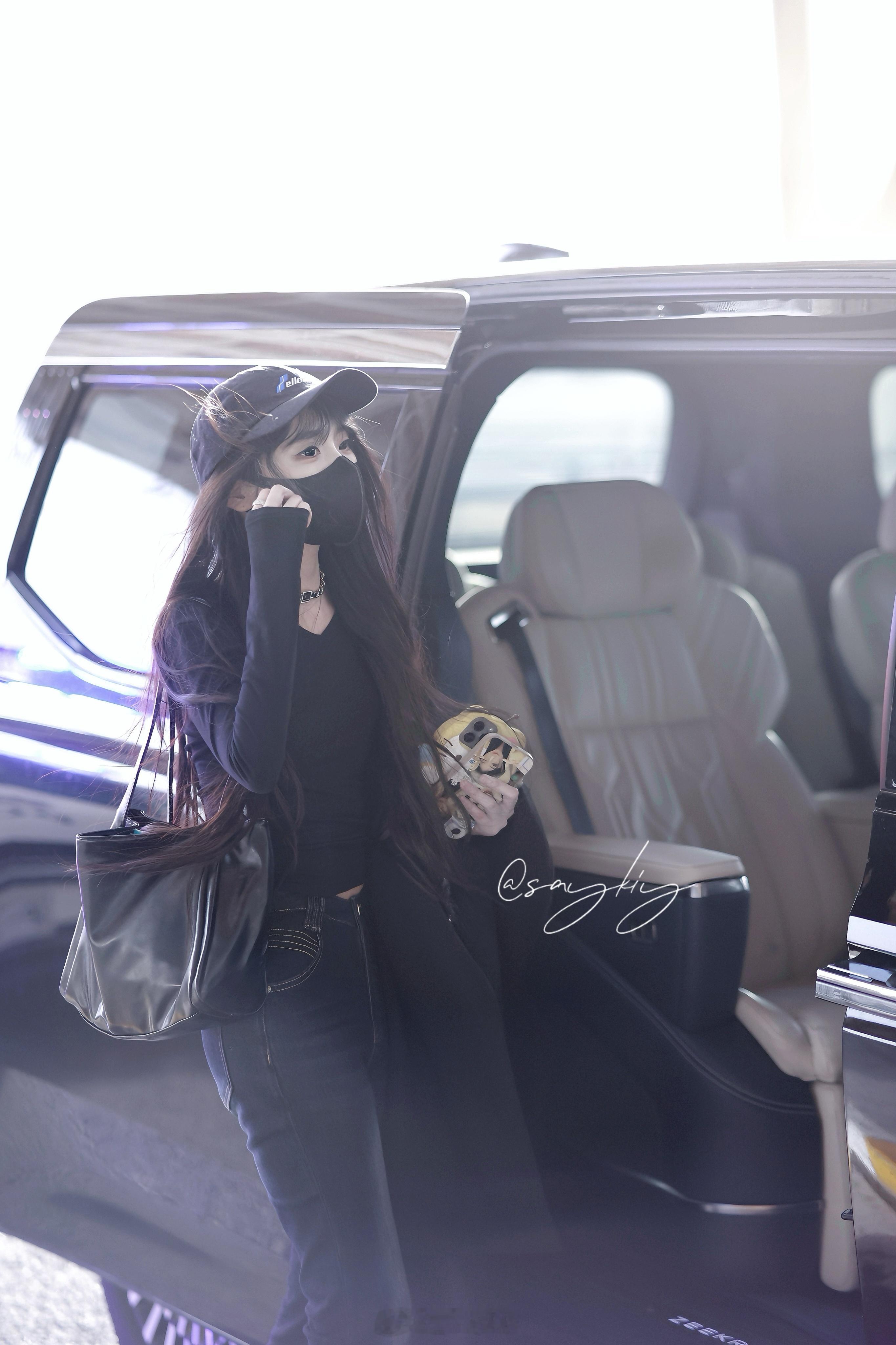 女明星体验卡站姐拍照 上海·上海浦东国际机场