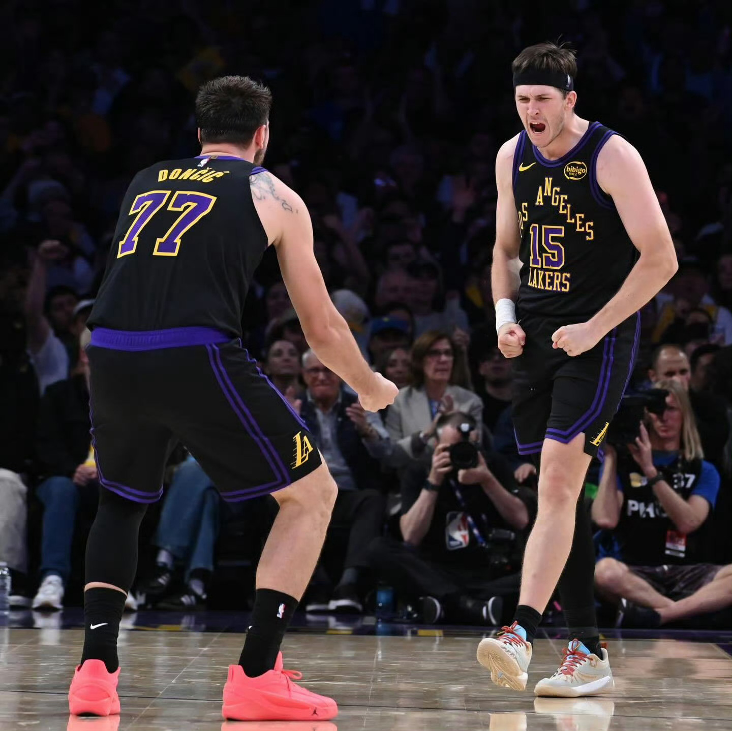 夫契组合湖人国度里夫斯东契奇