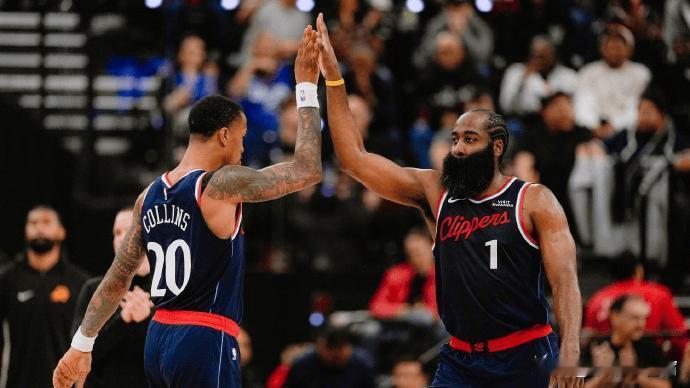 明日10月27日，快船对阵开拓者，哈登大战杨翰森。预计哈登20+10，小卡25+