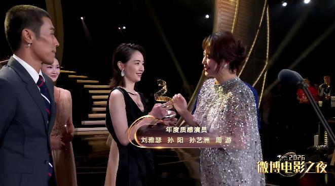 尼格买提蓝羽贴脸开大马丽当马丽面说沈腾最好的医美是马丽 尼格买提蓝羽贴脸开大马丽