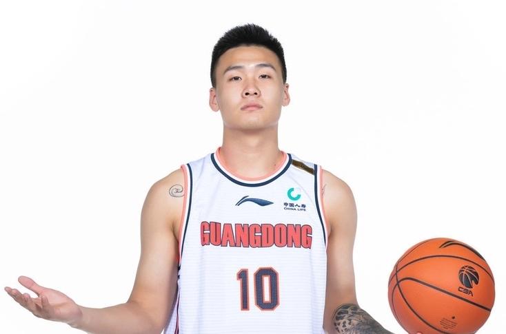 CBA顶级后卫赵睿：男篮“大心脏”领袖，攻防一体的赛场指挥官！

北京首钢核心、