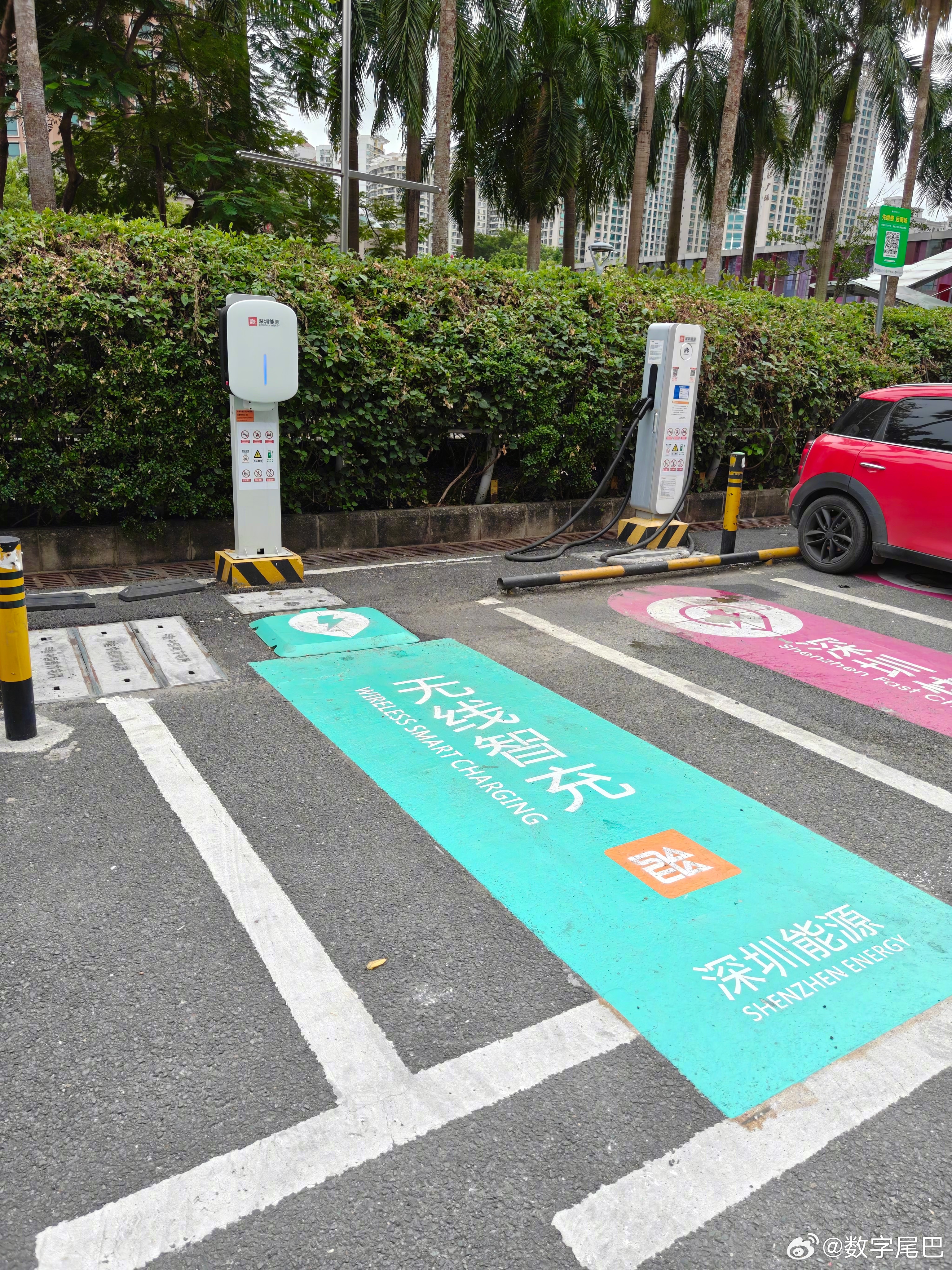 无线汽车充电桩？？？好奇😯支持哪些车？转化率多少？功率高不高？ ​​​