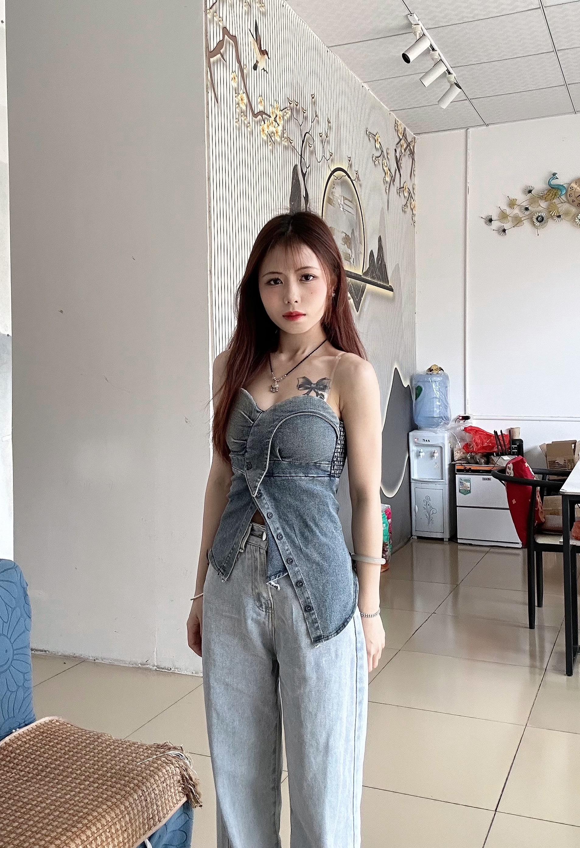 大千世界 我才不会为了你这个垃圾停留