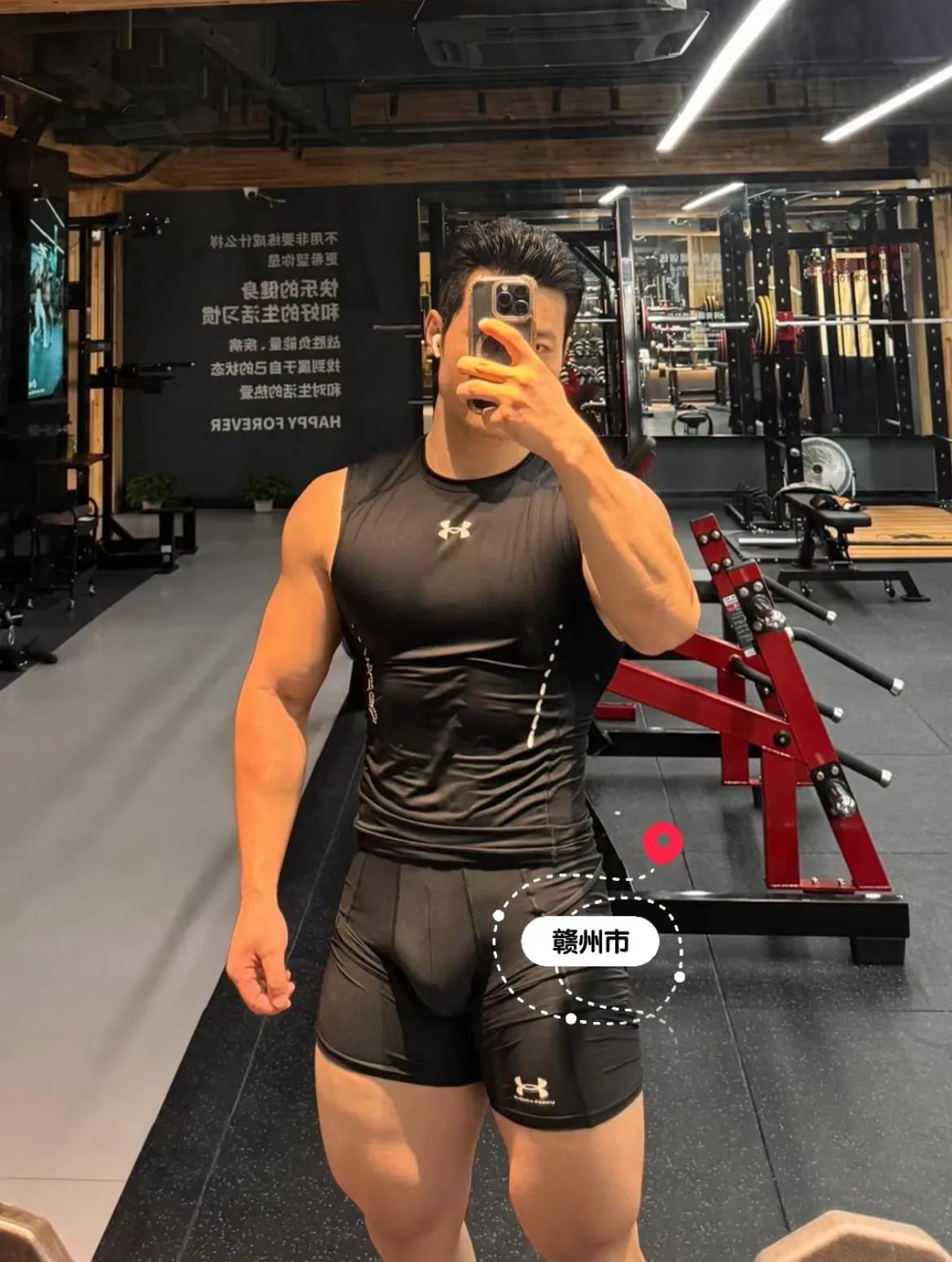 健身的男人，帅到爆#健身帅炸# #健身帅不# #健身的帅凯# #要谈就谈健身男#