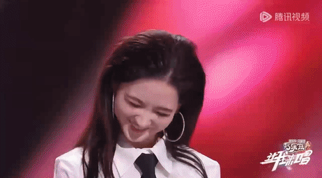 终于等来尚雯婕为香奈儿撑腰 终于等到尚雯婕为香奈儿发声，她的艺术视角让品牌呈现出