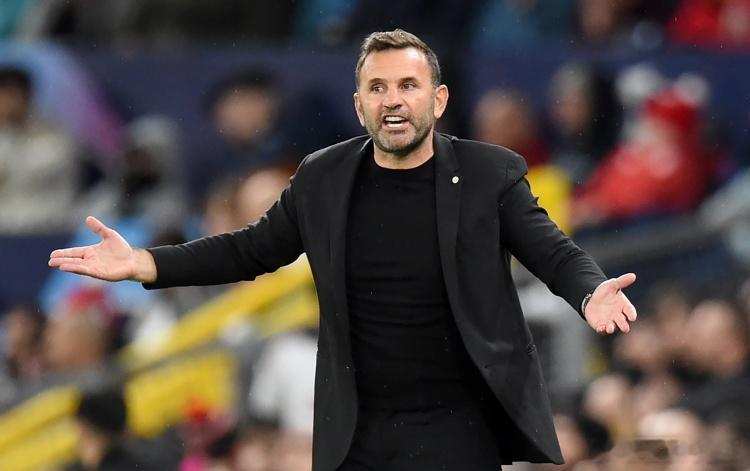 加拉塔萨雷主帅：禁止球迷观赛有失公正，相信能在安菲尔德晋级3月18日讯 加拉塔萨