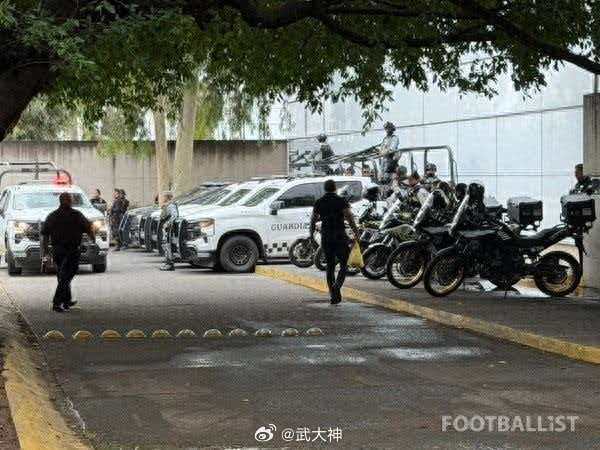 韩媒称韩国队训练场部署超70名警力 据韩国媒体footballist报道，在韩国