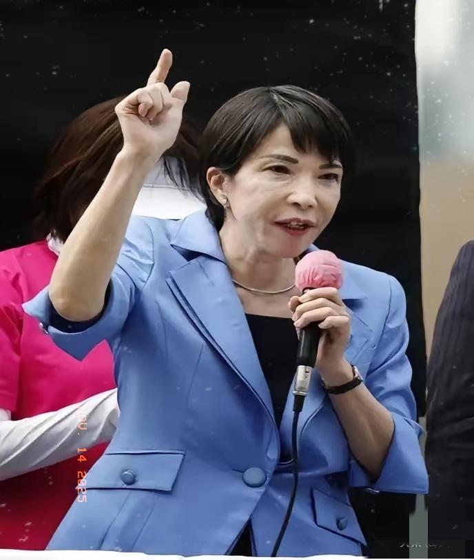 曾任日本空军参谋长的田母神俊雄在自媒体上评论说：
“对于高市首相在国会上表示台湾