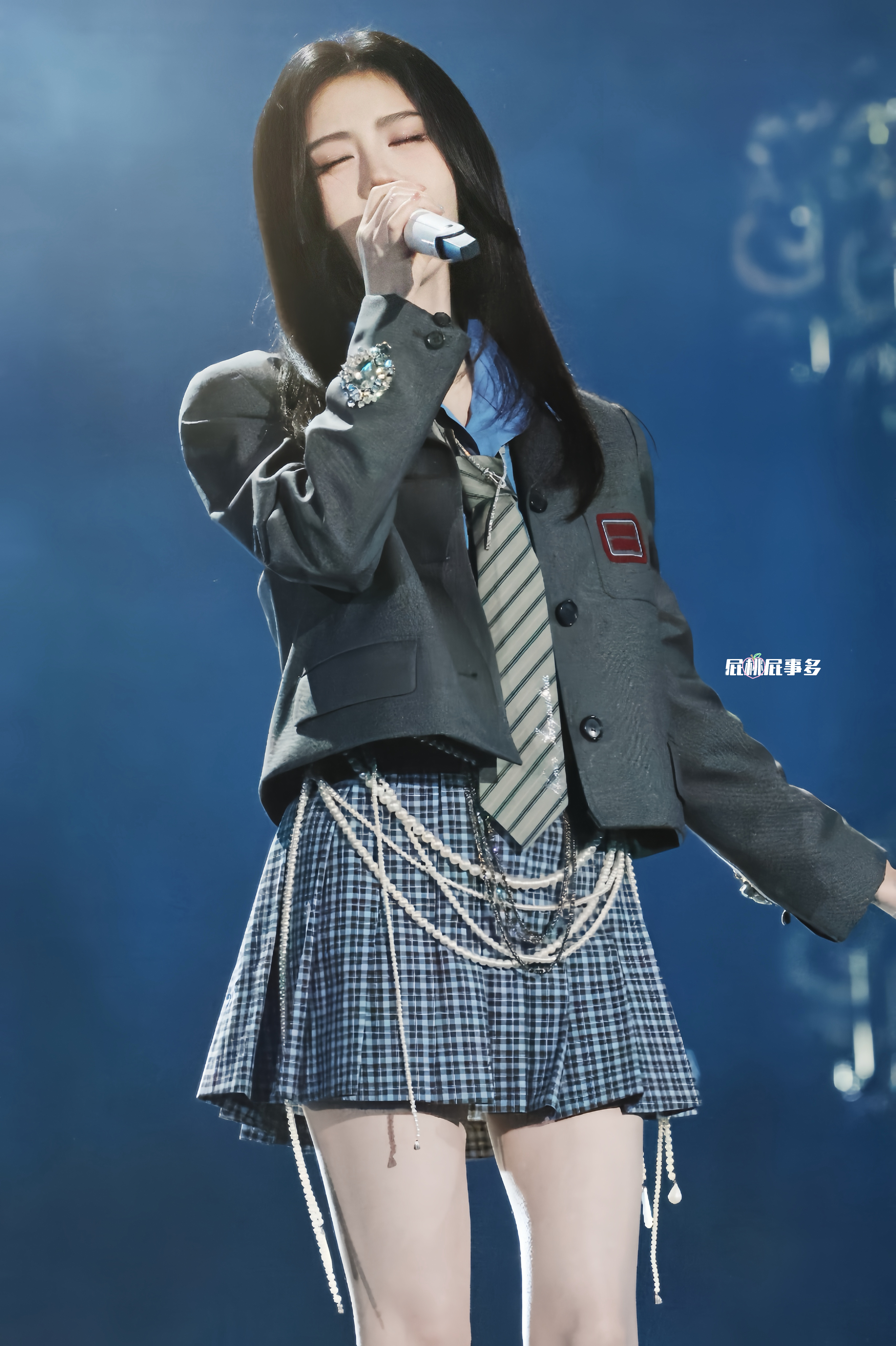 鞠婧祎是超级巅峰之夜演出的神来之笔！期待小鞠月鳞绮纪露芜衣！·站姐团建·愚人节站