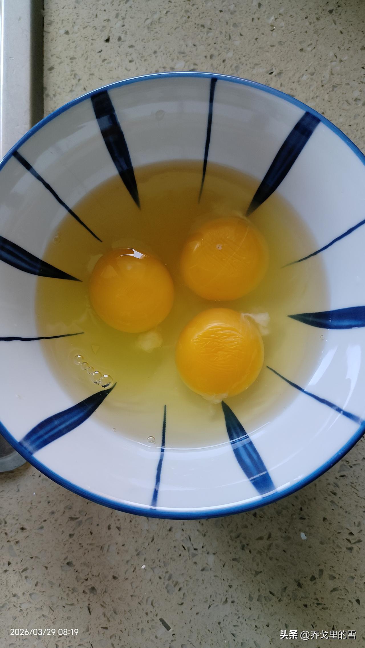 从今以后，我就吃一种鸡蛋:无抗鲜鸡蛋。

以前吃的可以生吃的黄天鹅、亚麻籽富硒鸡