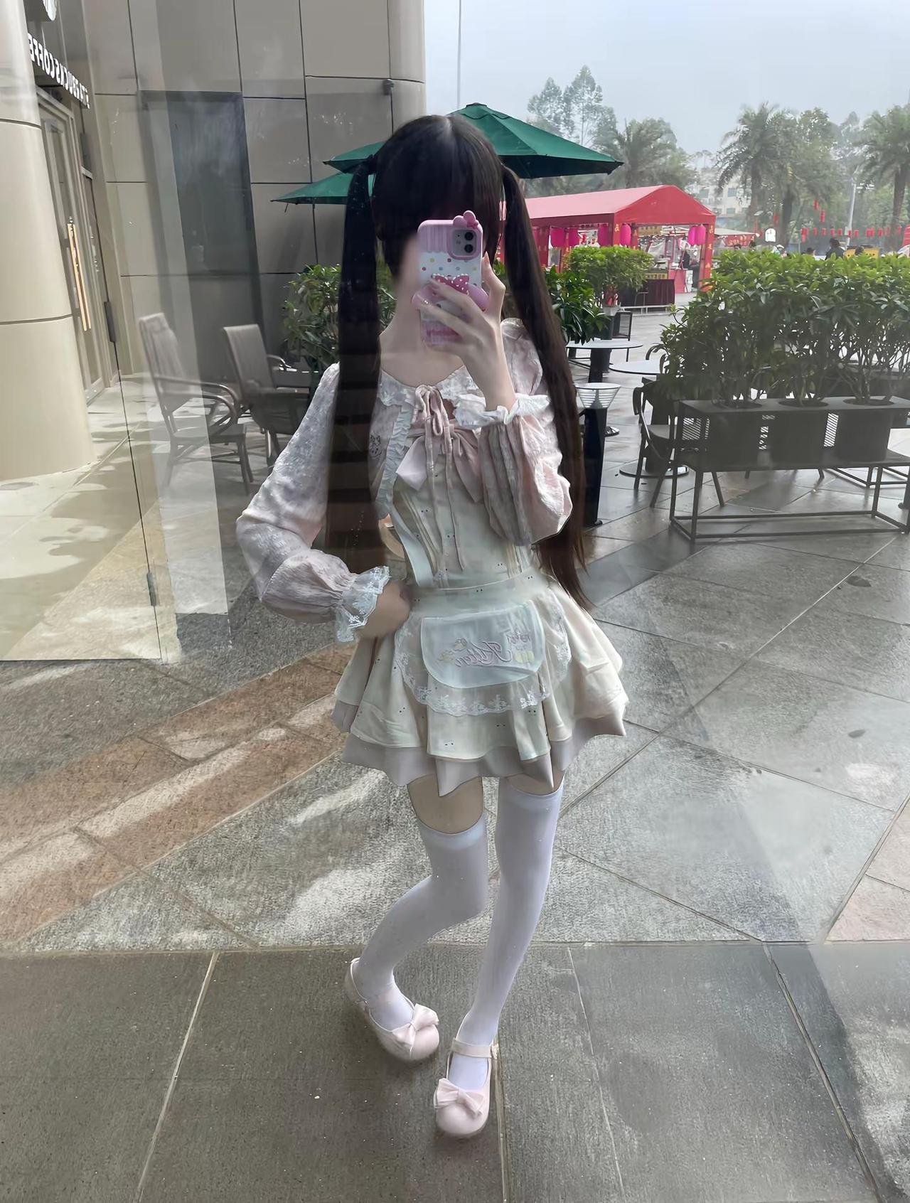 随意穿搭 早春辣妹我先当了 少女感夏日ootd 甜妹拍照姿势