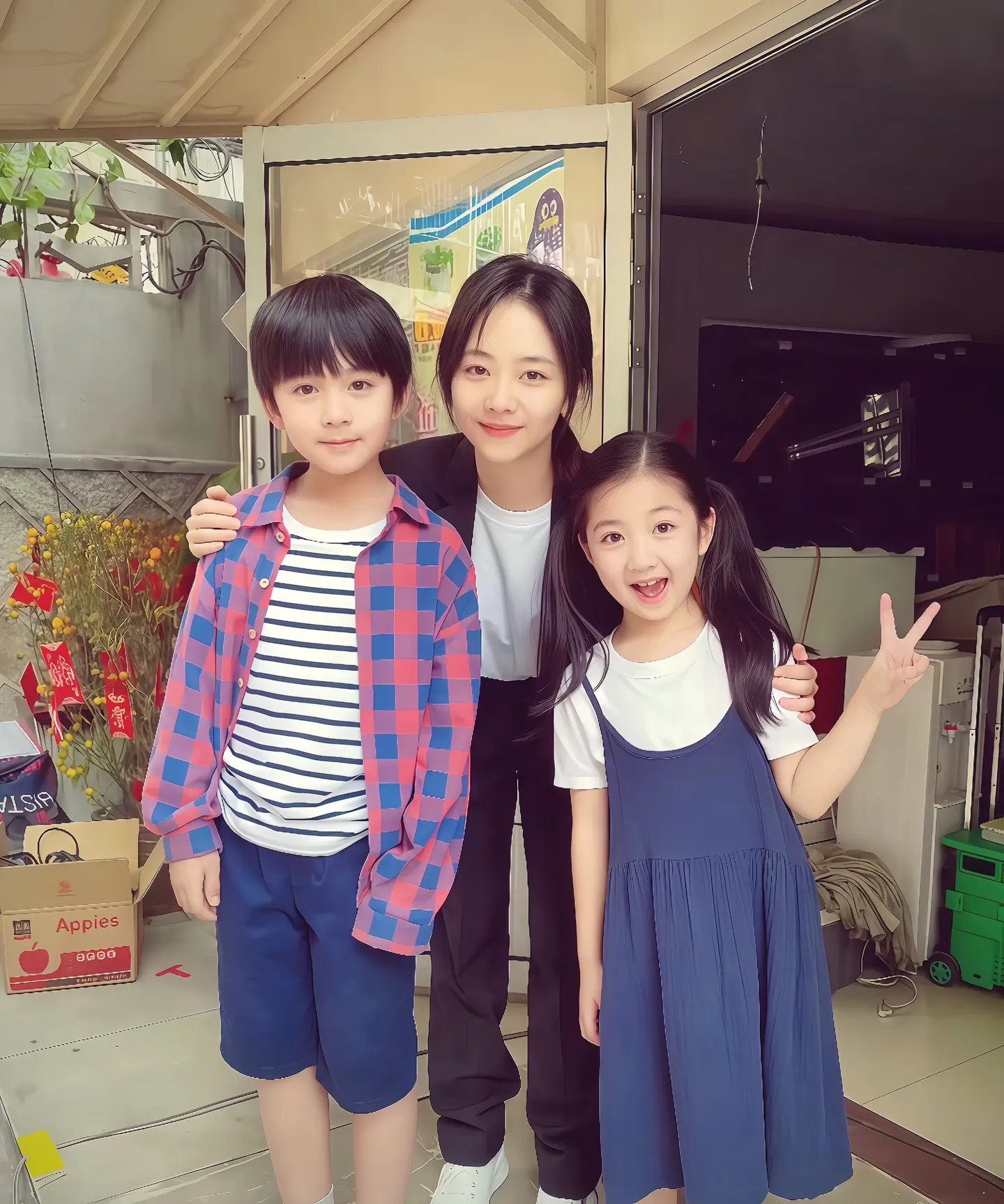 小小尖和小凌霄