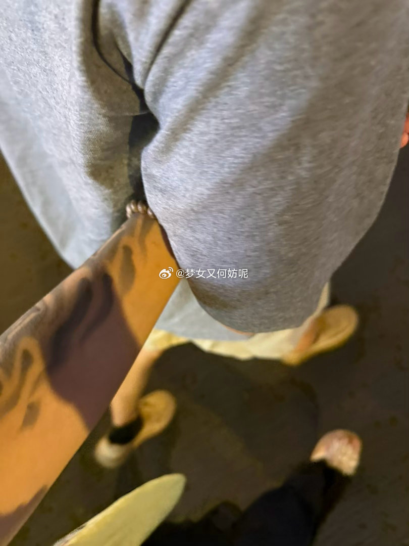 怎么感觉就我自己在恋爱脑呢 