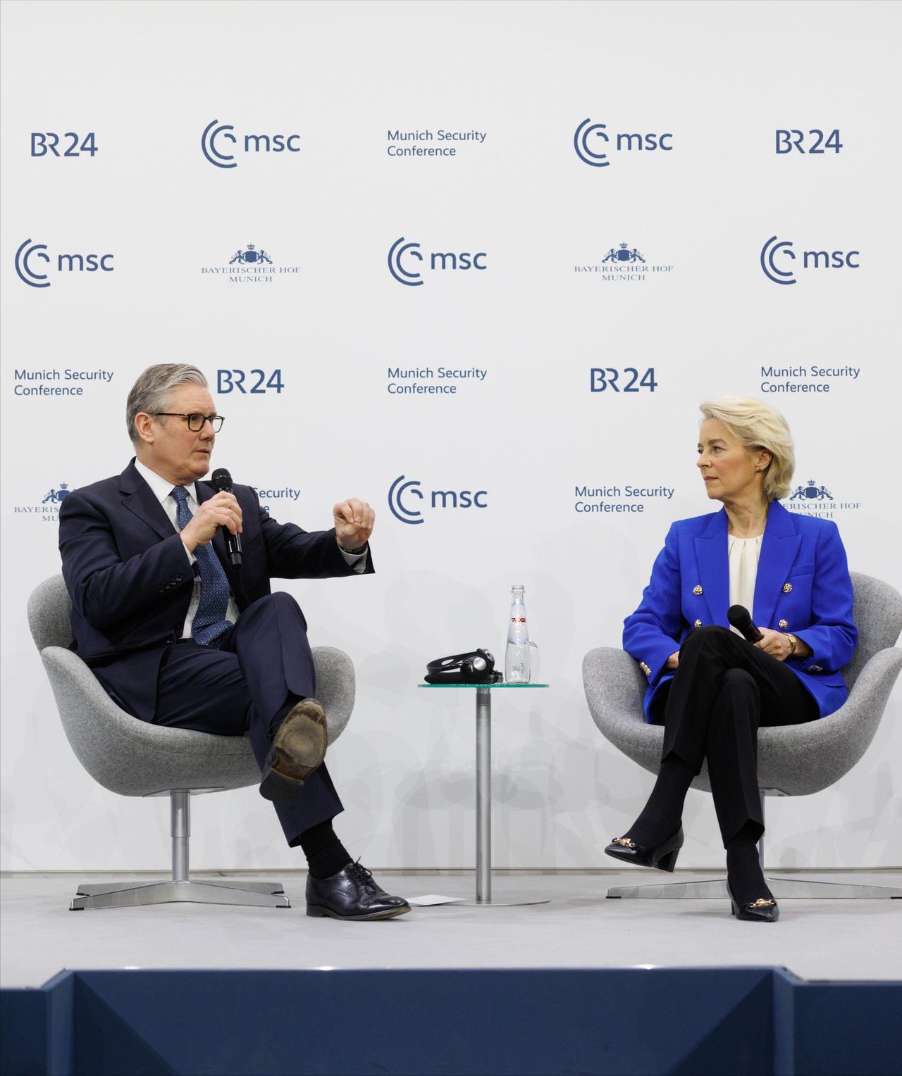 英国公开感谢中国
对于中国外交部在15日宣布，将从2月17日起对英国持普通护照人