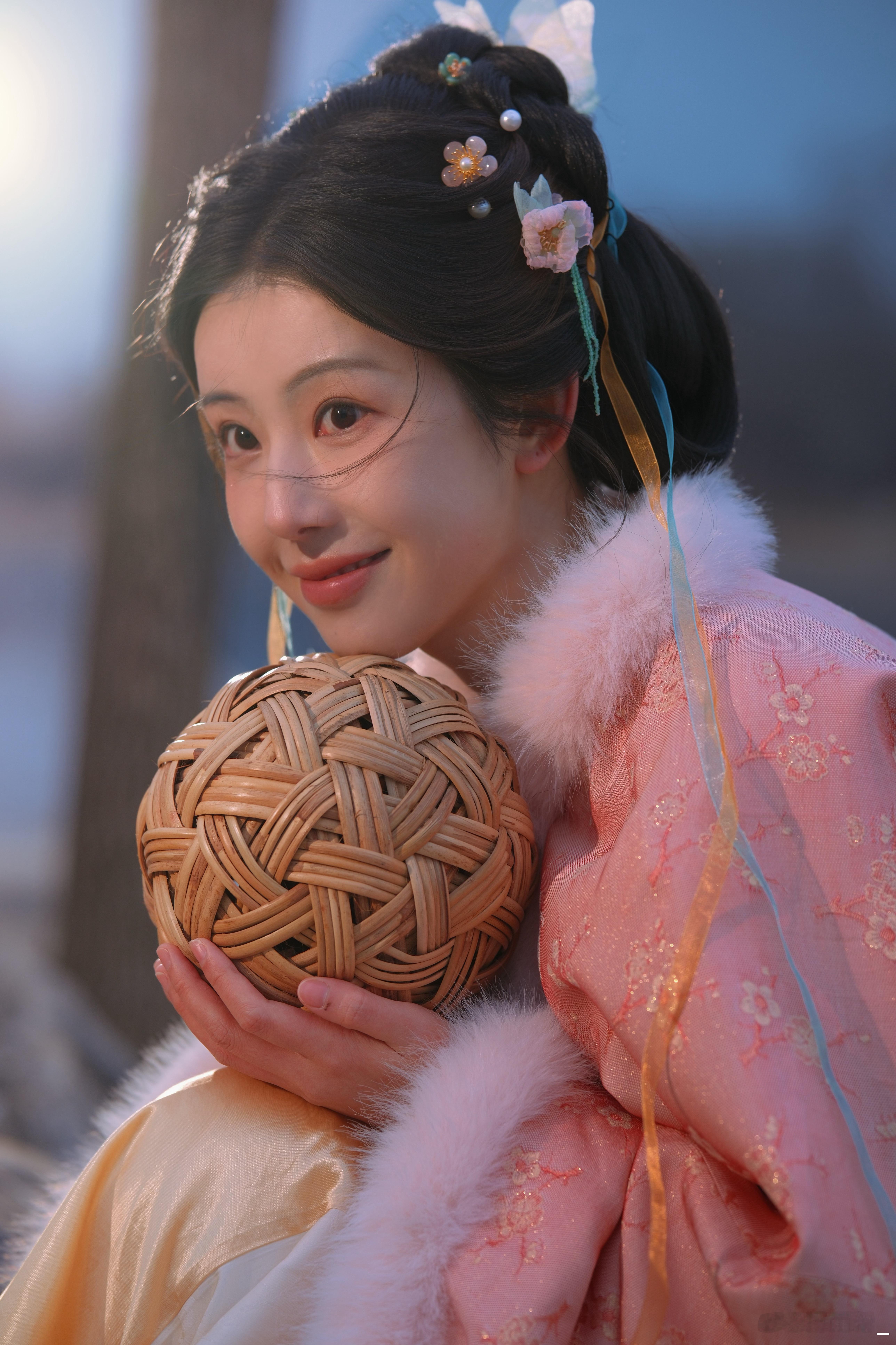 春信寄福，金蕊迎春！大家除夕快乐～💕💕💕马年大吉一起吃顿年夜饭希游日记