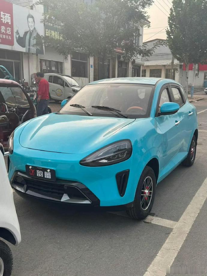 年轻人，你就得敢想敢干！雷总，这个厂家的老板好想把你的话听进去了，而且还实践了[