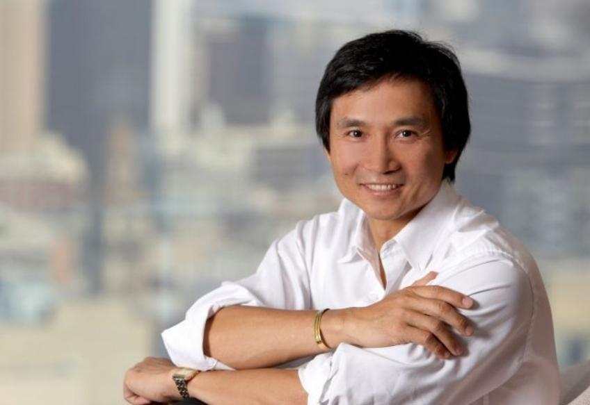 首批走向世界的华人芭蕾舞演员，远赴美国后选择背叛，却多年后为曾经的抹黑祖国行为悔