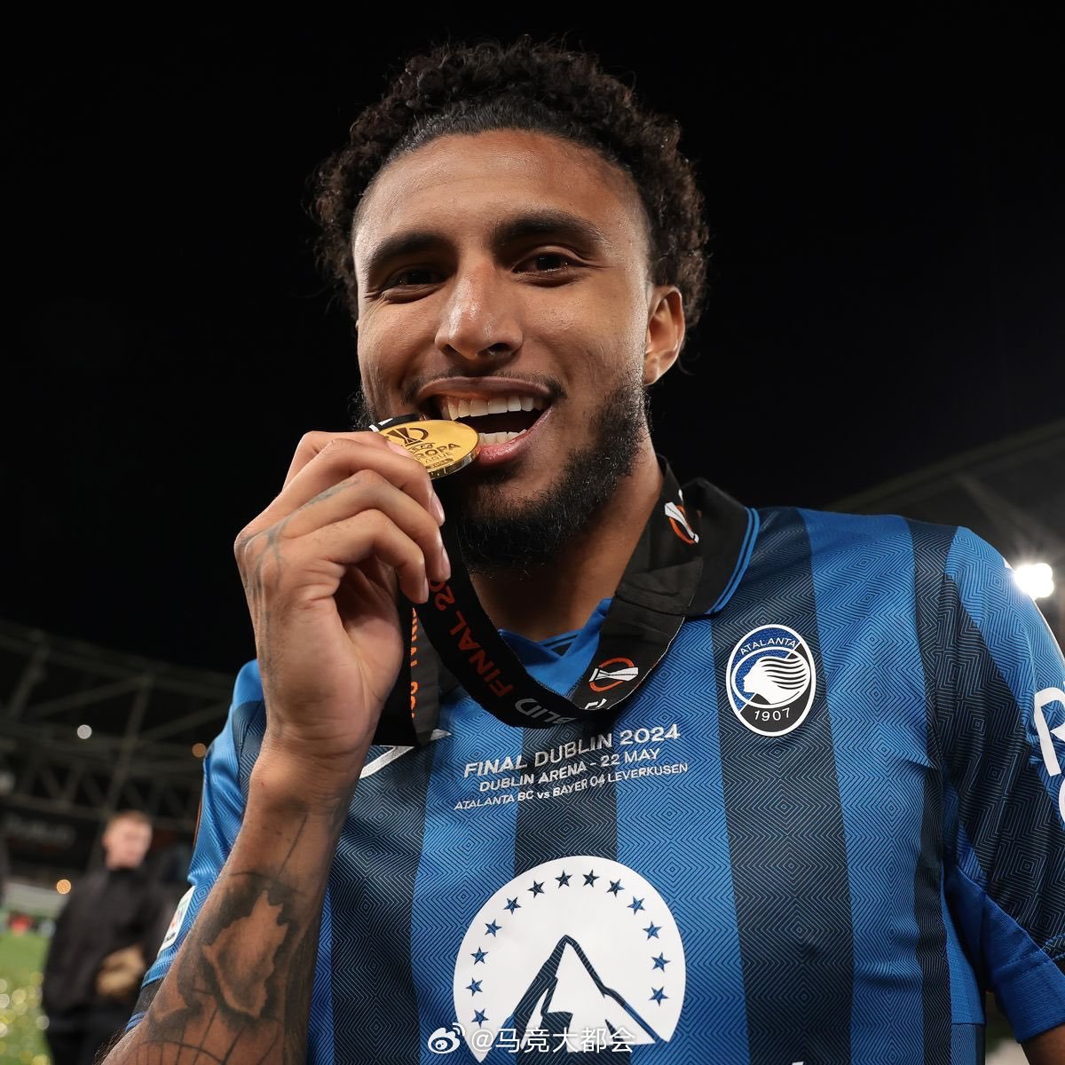 马竞和埃德森个人已经达成一致。现在马竞是和亚特兰大之间进行谈判，大体的转会费已经