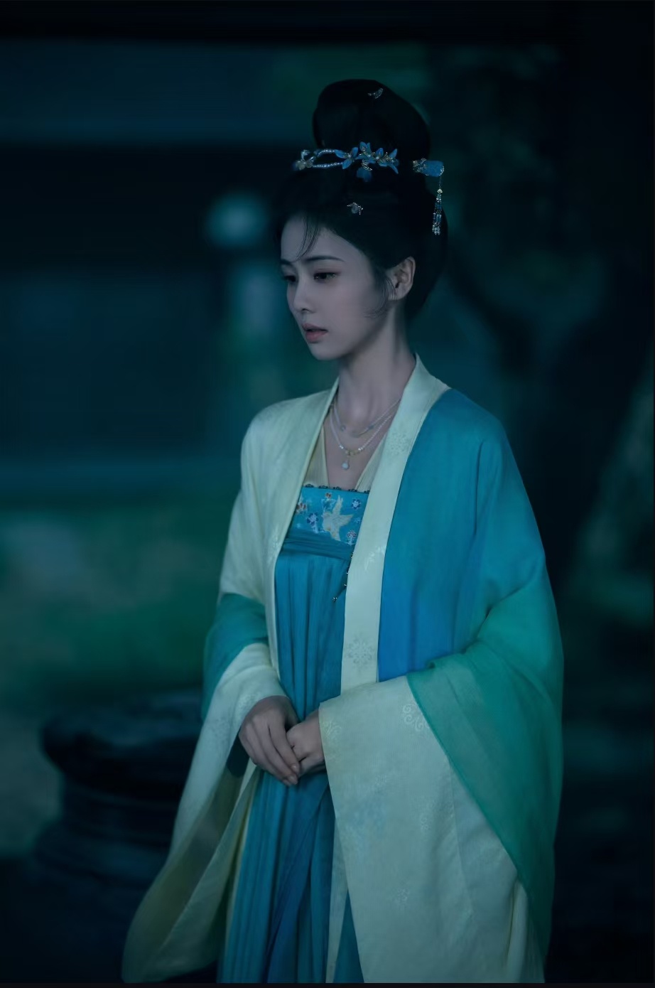 白鹿莫离这一段堪比滴血认亲 堪比滴血认亲的名场面来袭，遗诏为证拨开层层迷雾，叶璃