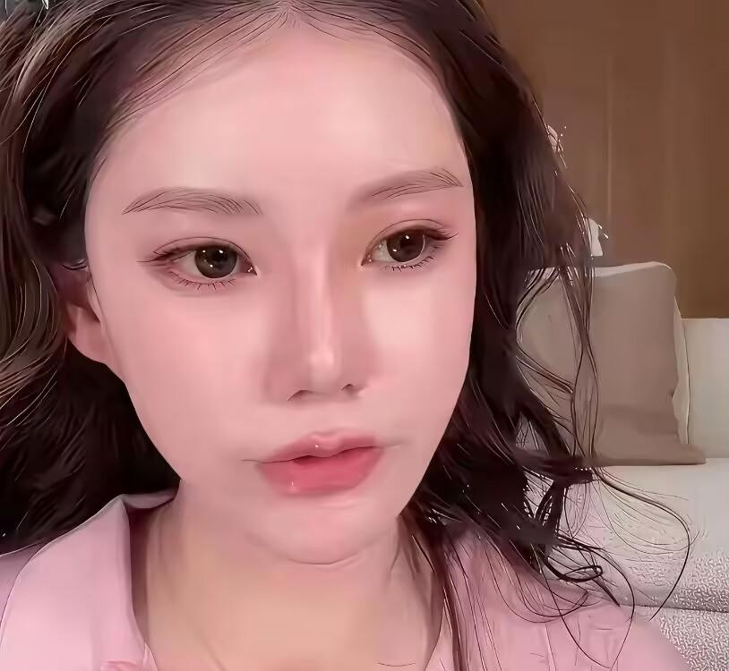 终于明白马筱梅，为什么不敢让孩子姓马了
不是她娘家没底气，而是她心里比谁都清楚，