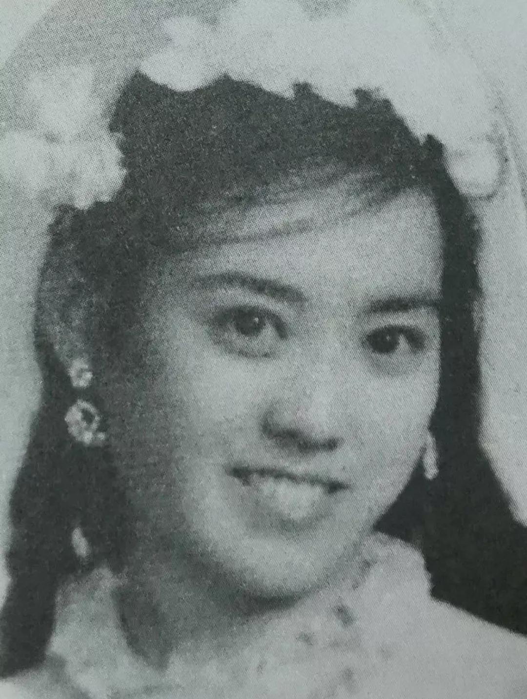 1966年，76岁李宗仁娶了26岁胡友松。蜜月归来，他时常凑到妻子耳旁问道：“月