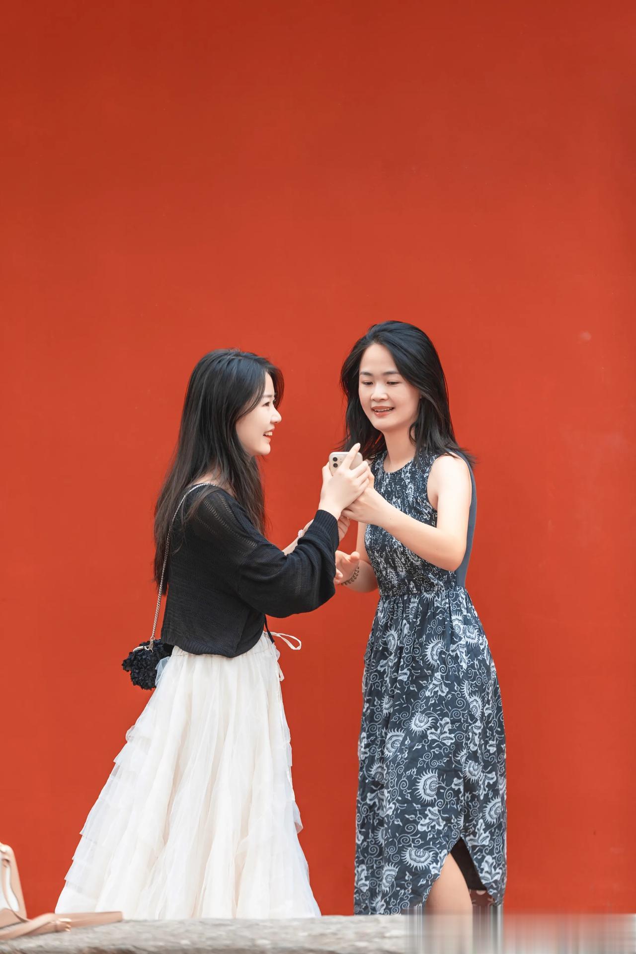 泉州，这就是一个好地方，美食好吃，风景好看，历史悠久。尤其是泉州古城里，各种寺庙