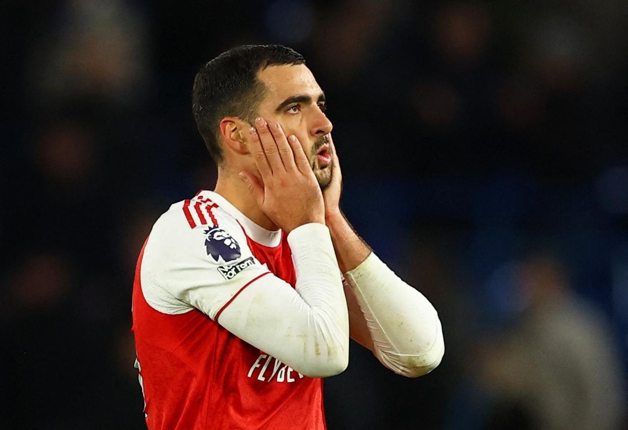 考虑到阿森纳密集赛程，伤病问题，尤其是本场首发中卫一个因卡皮耶是替补中卫，一个廷