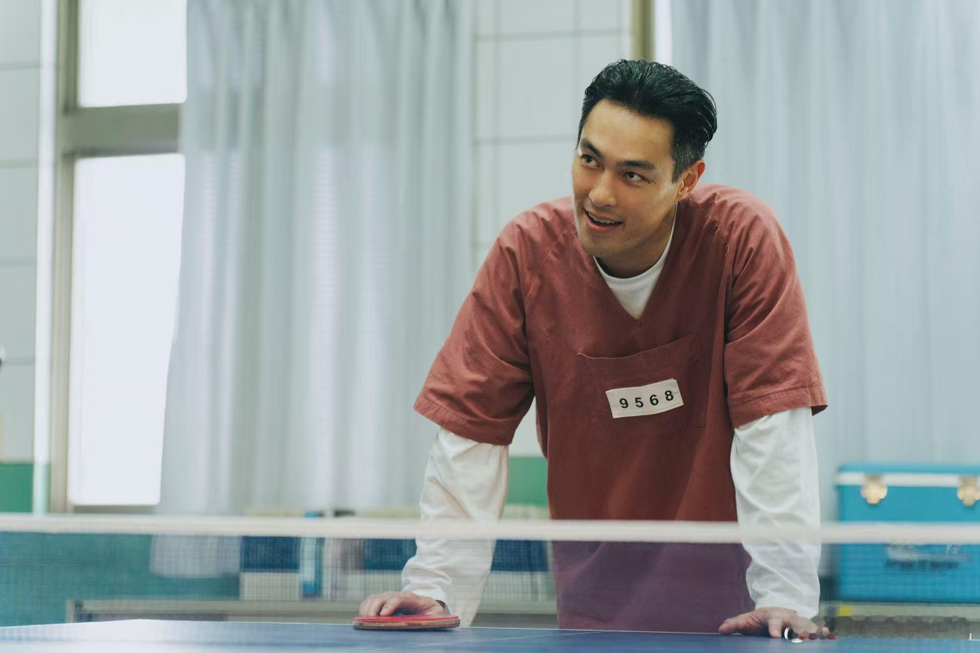 《监所男子囚生记》更新啦！ 监制并主演，囚犯9568桌球赛上帅炸，私下却是搞笑男