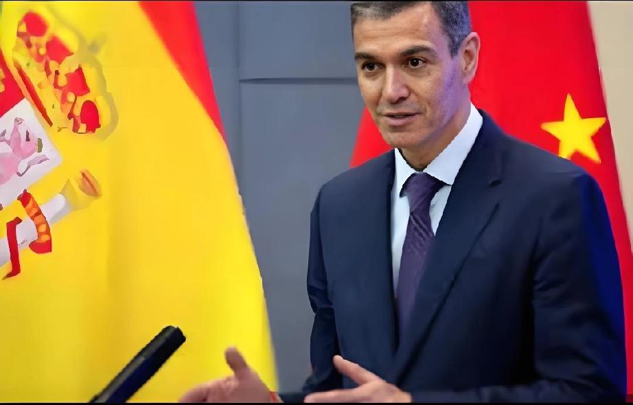 就在刚刚，
西班牙首相当面对中国提了两个要求。

正在访华的西班牙首相佩德罗·桑